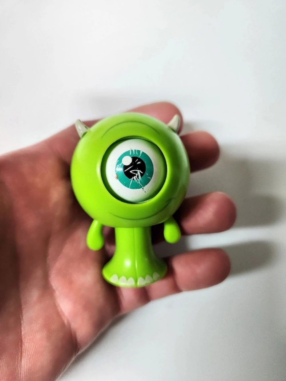 Spin Master Monsters University Roll-A-Scare Mike Wazowski Figure